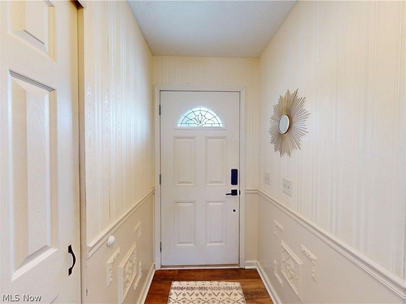 1012 Netherwood Avenue NW, Canton, OH 44708 Photo 2