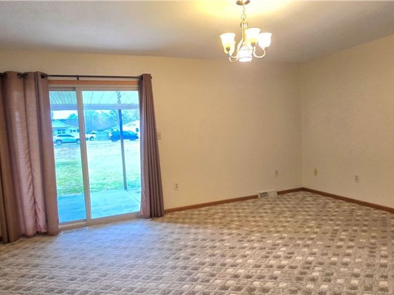 79 2nd Street Street, Frazeysburg, OH 43822 Photo 11