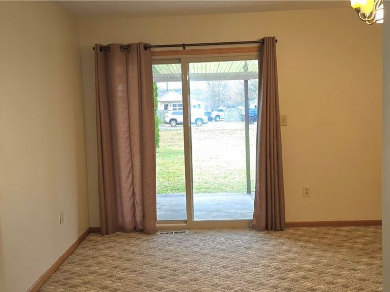 79 2nd Street Street, Frazeysburg, OH 43822 Photo 20