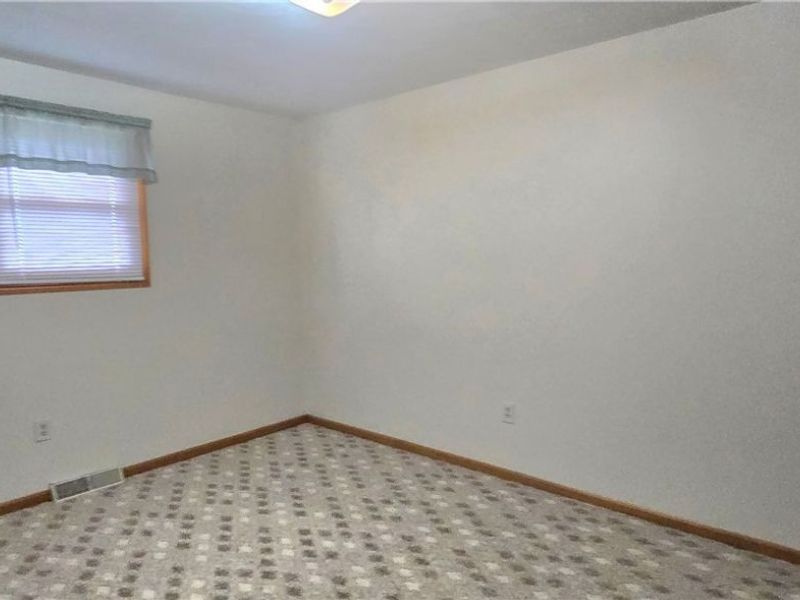 79 2nd Street Street, Frazeysburg, OH 43822 Photo 23