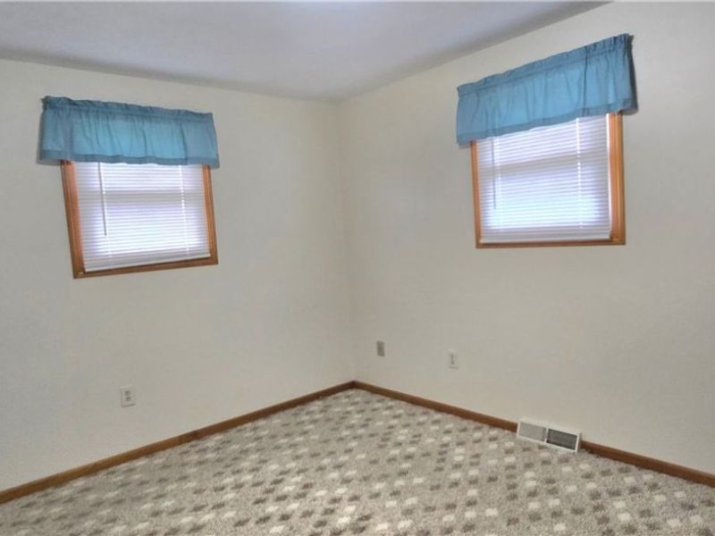 79 2nd Street Street, Frazeysburg, OH 43822 Photo 32