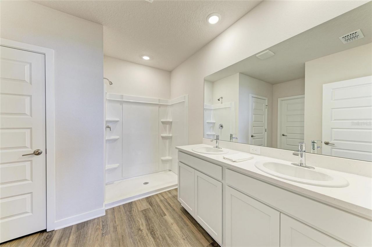 18143 Wheathouse Place, Bradenton, FL 34211 Photo