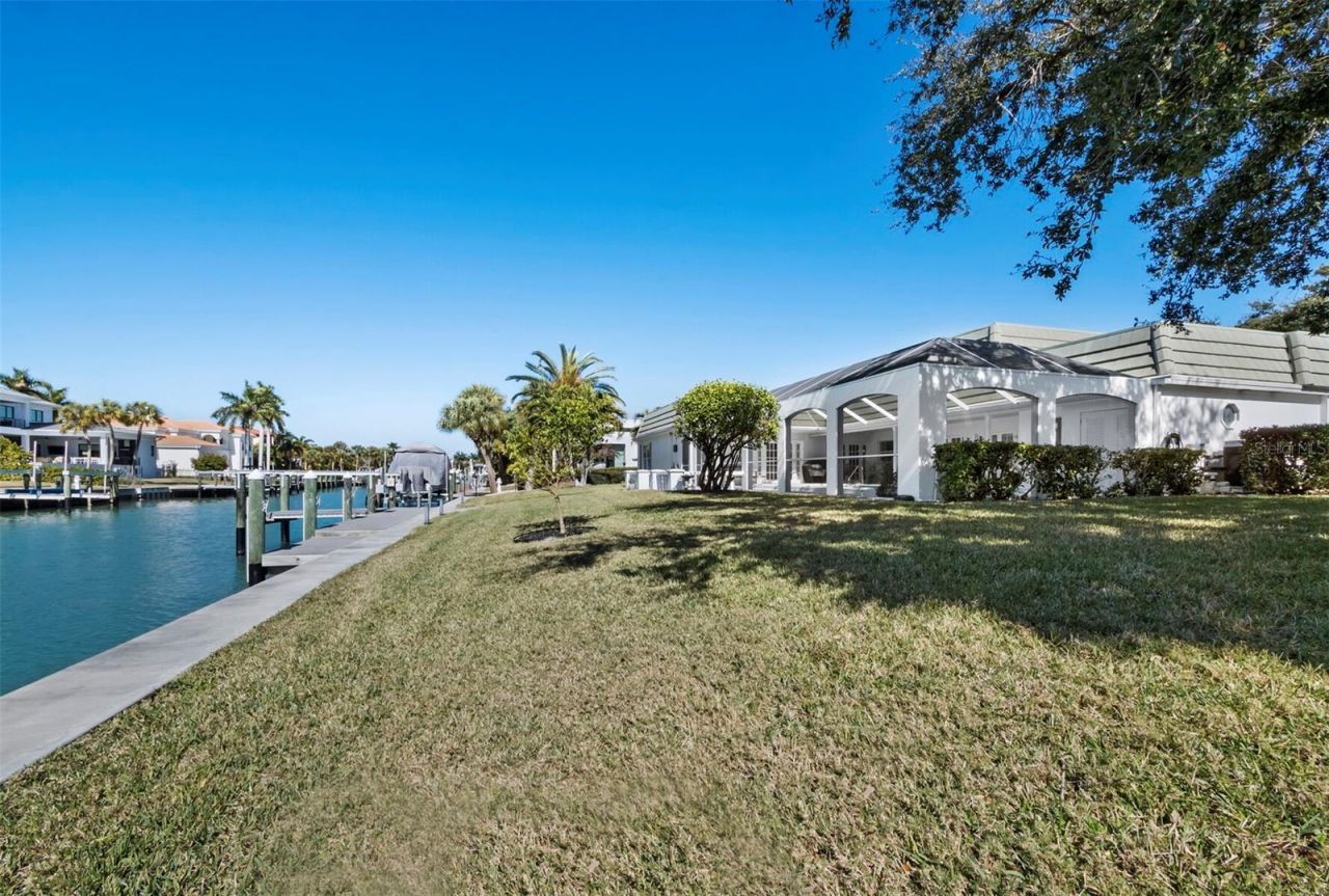 488 Meadow Lark Drive, Sarasota, FL 34236 Photo