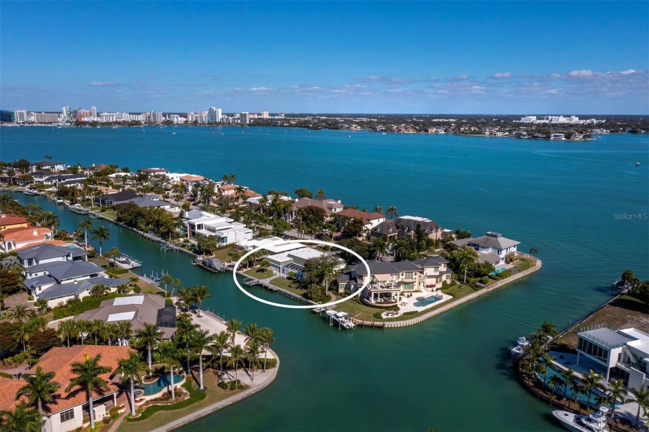 488 Meadow Lark Drive, Sarasota, FL 34236 Photo