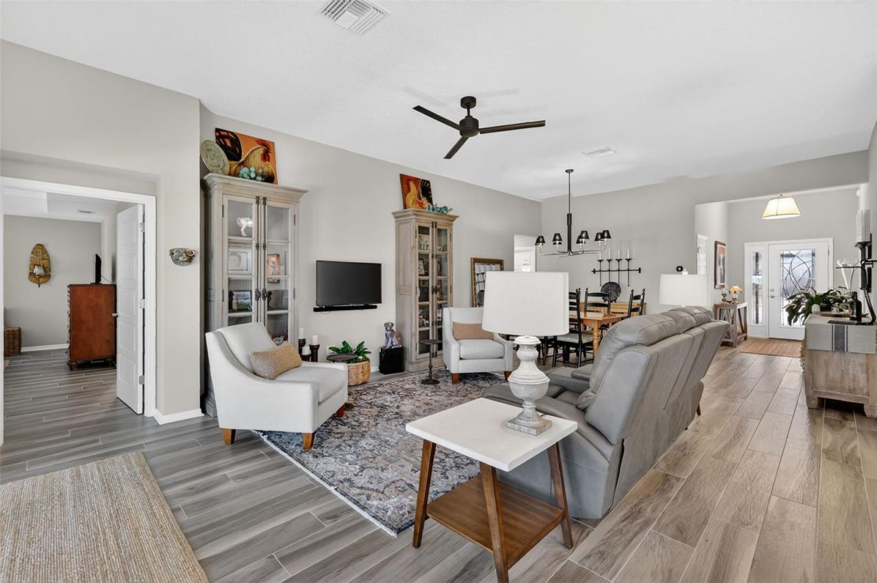 1744 Woelkers Circle, The Villages, FL 34762 Photo