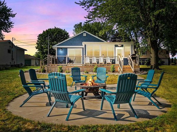 8052 KOLODZIK ROAD, Winneconne, WI 54986