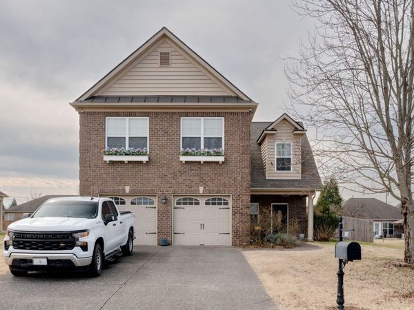 537 Callie Ave, Gallatin, TN 37066