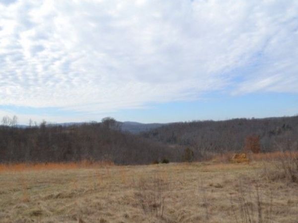 129 Rushing Springs Rd , Monterey, TN 38574