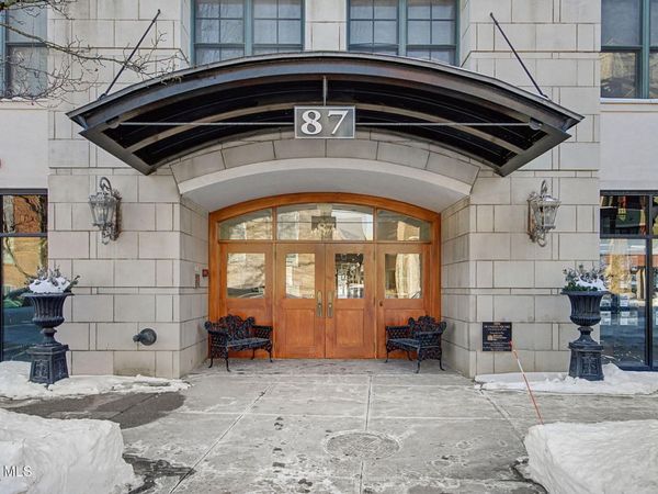 87 Railroad Place, Unit 203, Saratoga Springs, NY 12866
