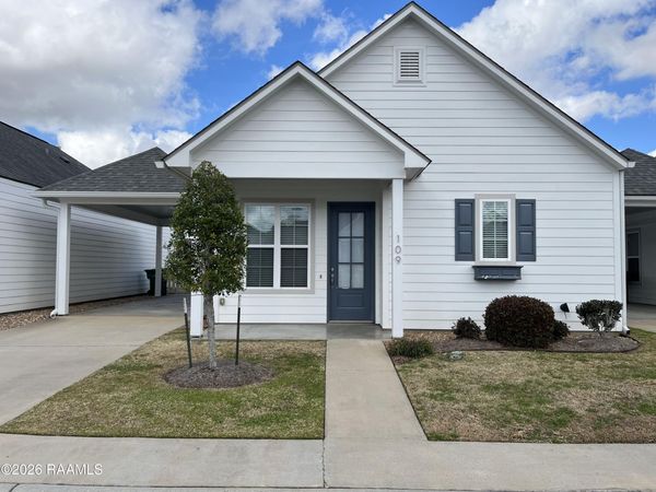 109 Waterstone Drive, Youngsville, LA 70592