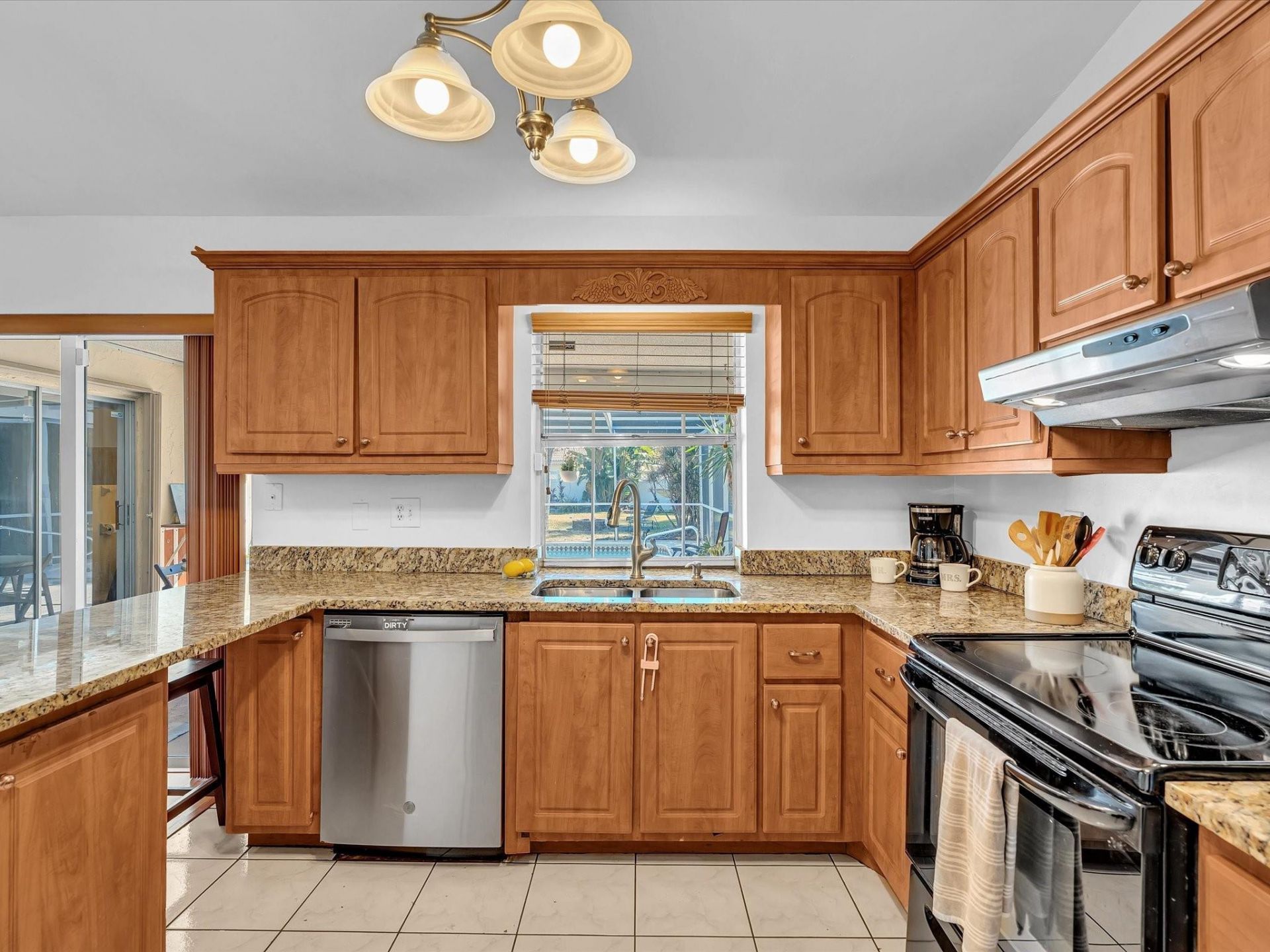 895 NW 87th Avenue, Coral Springs, FL 33071 Photo