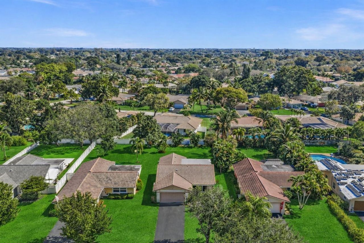 895 NW 87th Avenue, Coral Springs, FL 33071 Photo