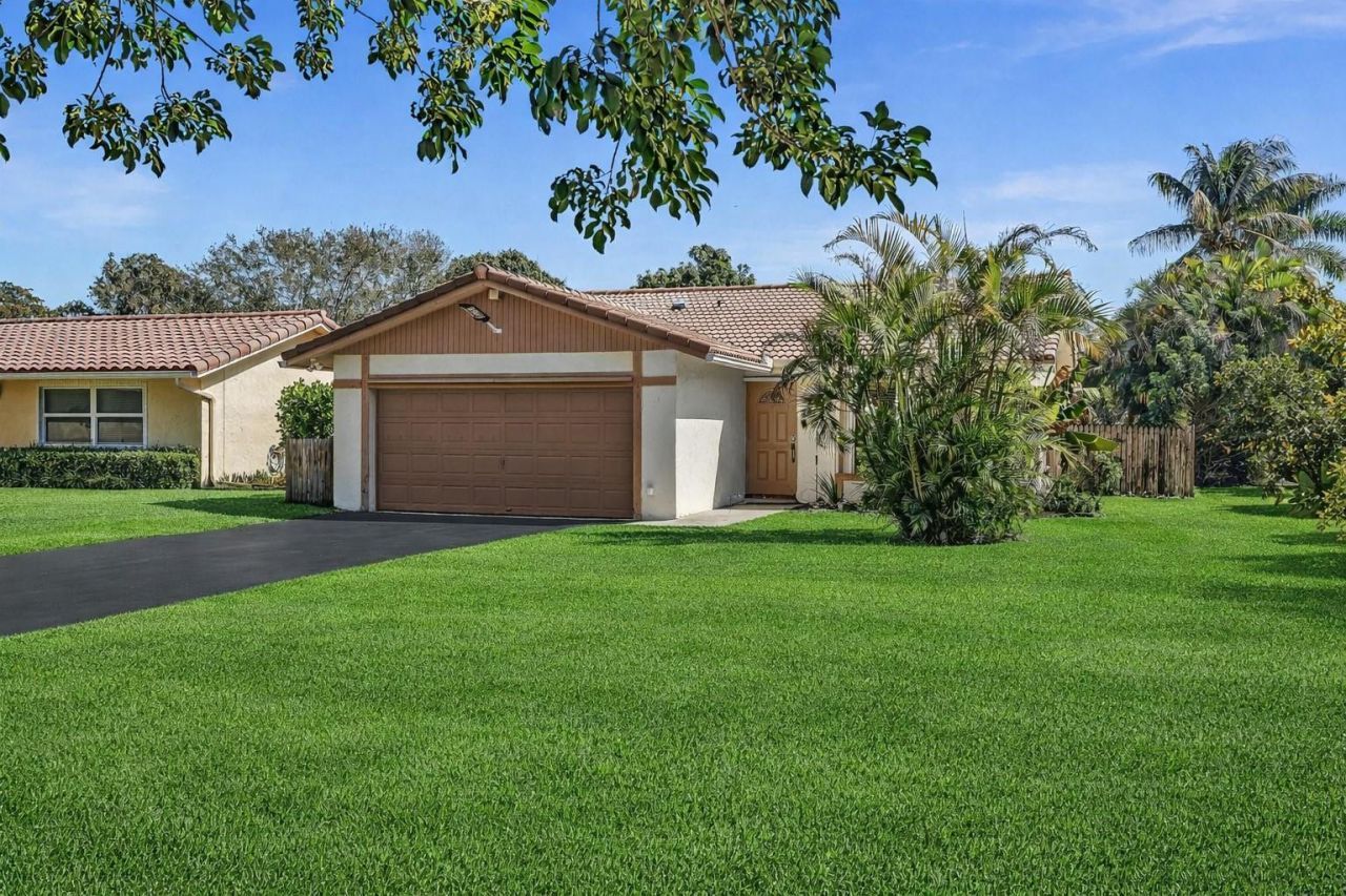 895 NW 87th Avenue, Coral Springs, FL 33071 Photo