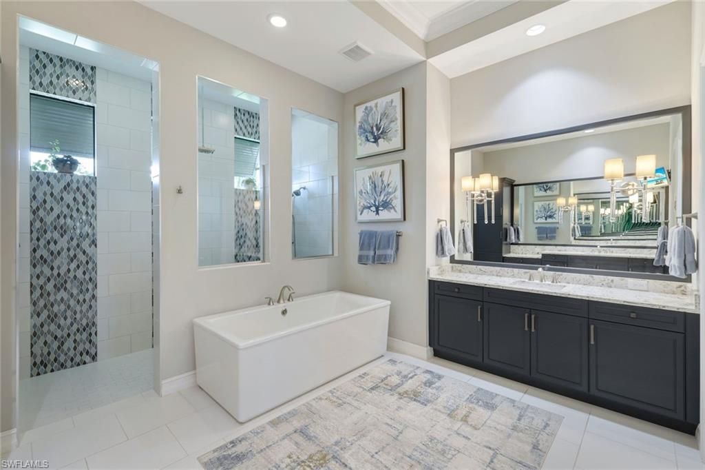 8998 Arrezo Ct, Naples, FL 34119 Photo
