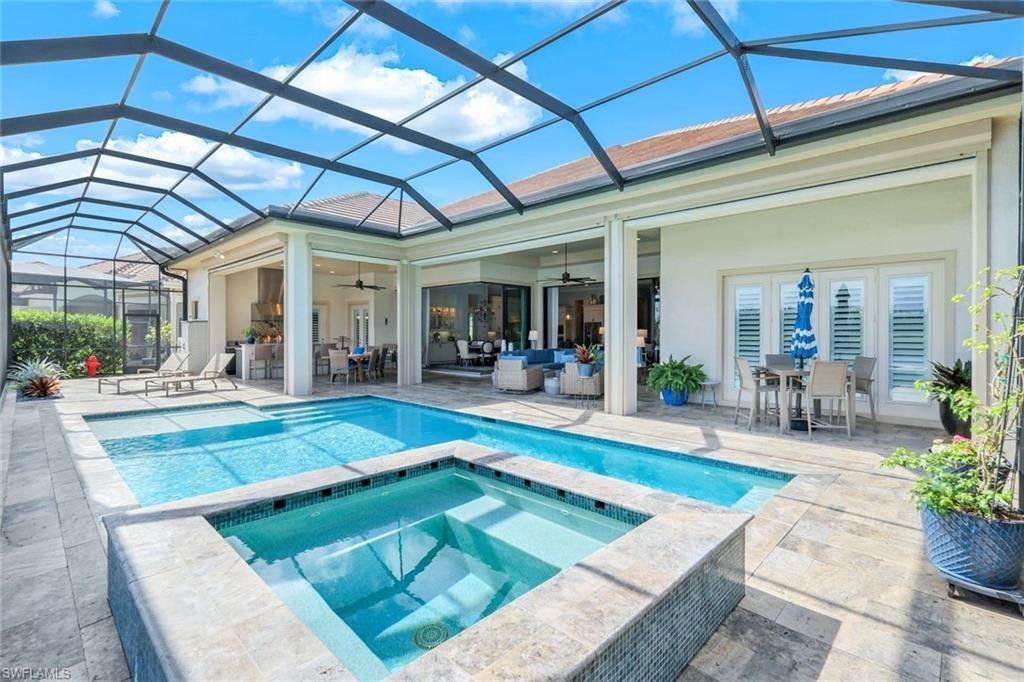 8998 Arrezo Ct, Naples, FL 34119 Photo
