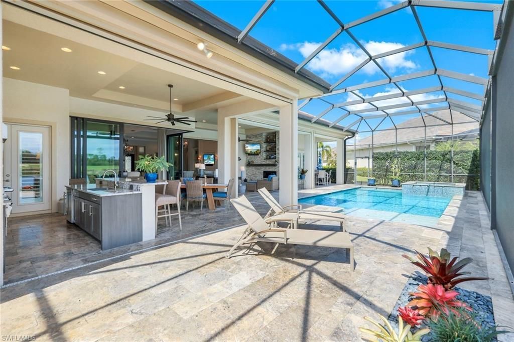 8998 Arrezo Ct, Naples, FL 34119 Photo