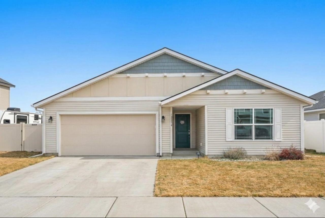 12836 W 2nd Ave, Airway Heights, WA 99001 Main Photo