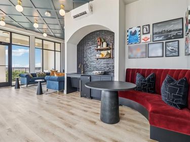 405 N Ewing Avenue, Unit 416, Dallas, TX 75203