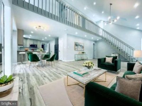 103 ASHLEY COURT, BUSHKILL, PA 18324