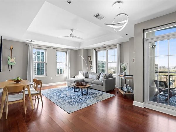 325 E Paces Ferry Road NE, Unit 1711, Atlanta, GA 30305