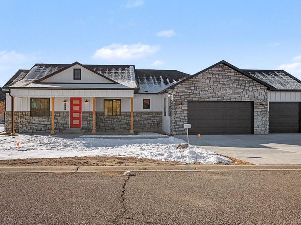 950 S Fairway Drive, Cedaredge, CO 81413