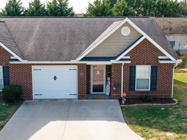 5035 White Petal Way, Knoxville, TN 37912