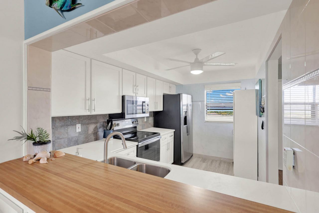 7430 S Ocean Drive, Unit B-820, Jensen Beach, FL 34957 Photo