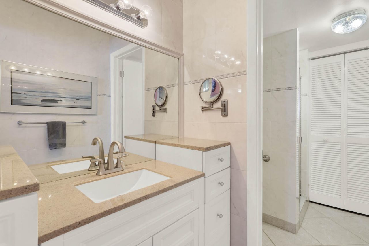 7430 S Ocean Drive, Unit B-820, Jensen Beach, FL 34957 Photo