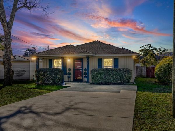 609 E Fisher Street, Pensacola, FL 32503