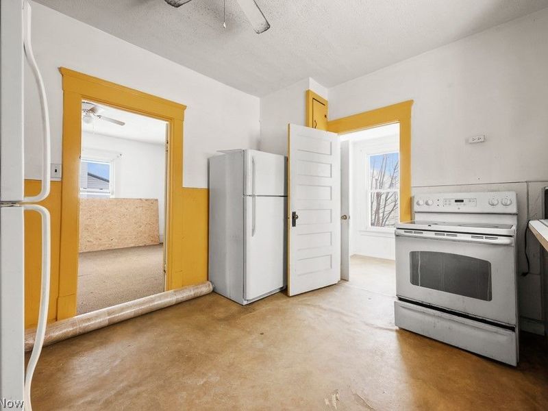 134 11th Street, Alliance, OH 44601 Photo 5