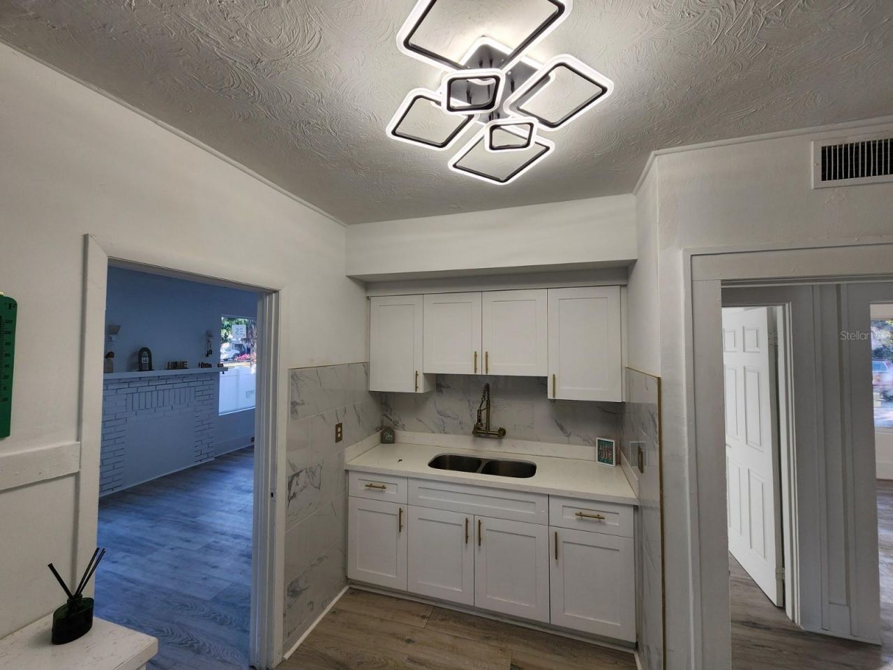 1311 11th Avenue S, Saint Petersburg, FL 33705 Photo