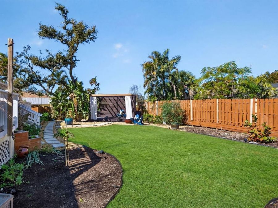 Property Image 63