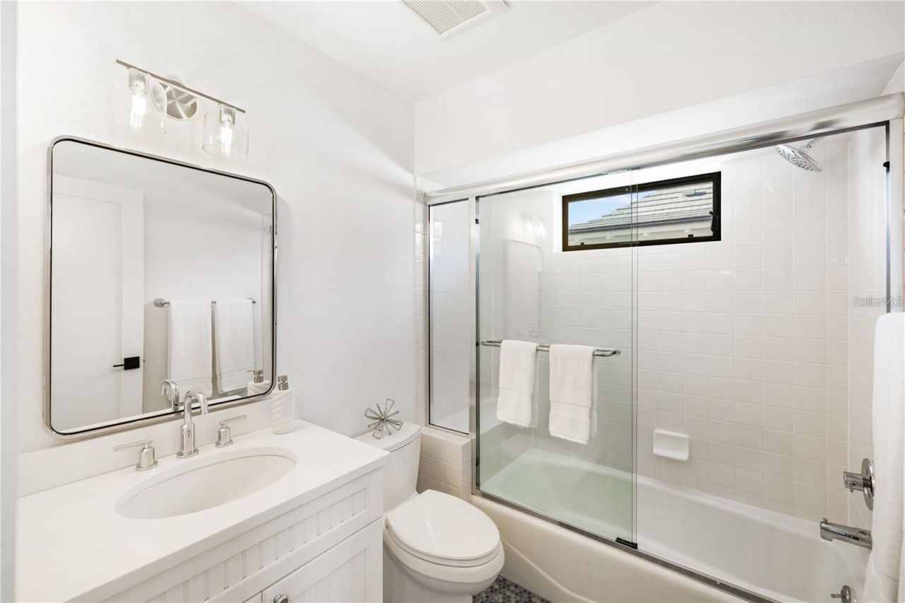 4046 Higel Avenue, Sarasota, FL 34242 Photo