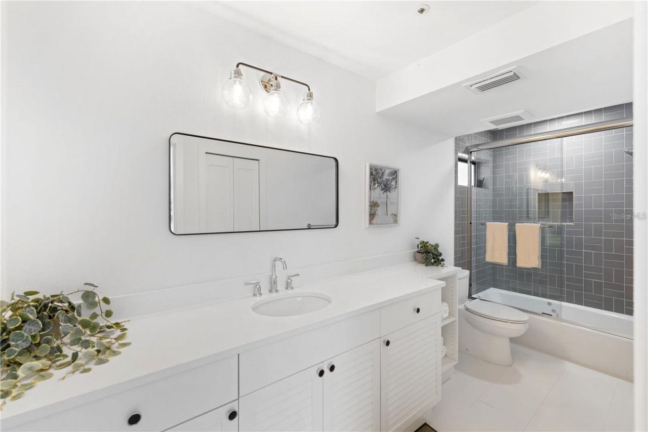 4046 Higel Avenue, Sarasota, FL 34242 Photo