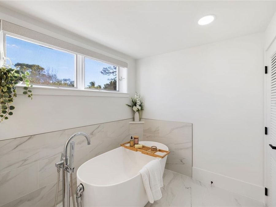 Property Image 90