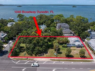 1040 BROADWAY, DUNEDIN, FL 34698