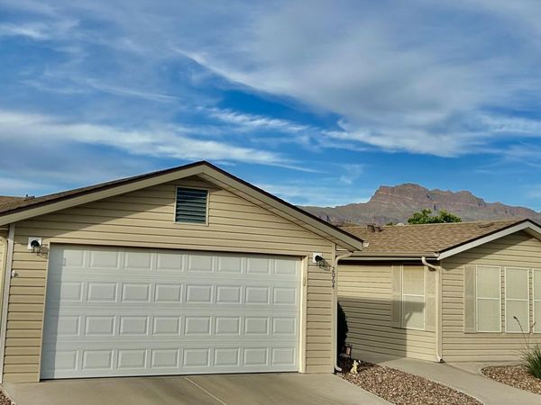 3301 S GOLDFIELD Road, Unit 2064, Apache Junction, AZ 85119