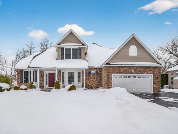 133 Blue Aspen Way, Rochester, NY 14612