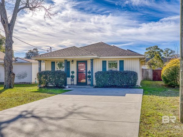 609 E Fisher Street, Pensacola, FL 32503