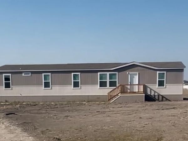 3061 Cochise Court, Ferris, TX 75125