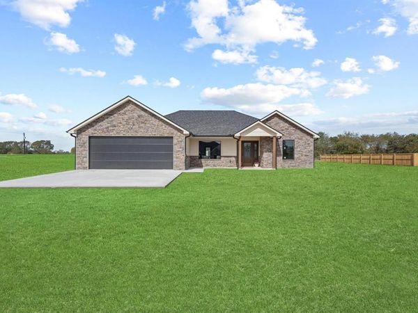 60 Private Road 33039 N , Brookston, TX 75421