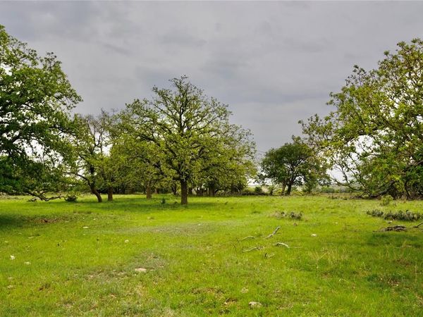 621 E FM 572 , Goldthwaite, TX 76844