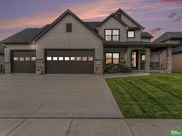 3319 Robyn Ridge Road, Fremont, NE 68025