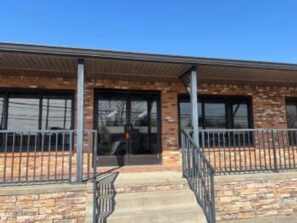 319A Dover Rd , Clarksville, TN 37042