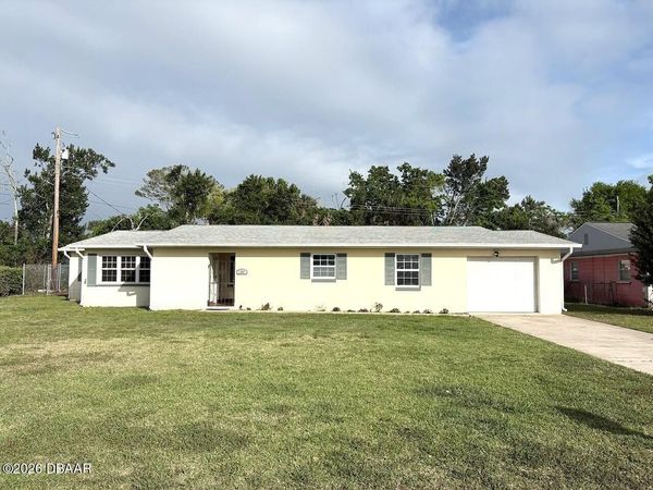 2353 Florida Boulevard, South Daytona, FL 32119