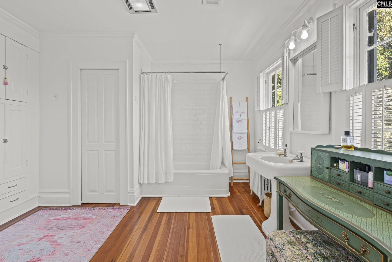 2031 Lyttleton Street Photo 36