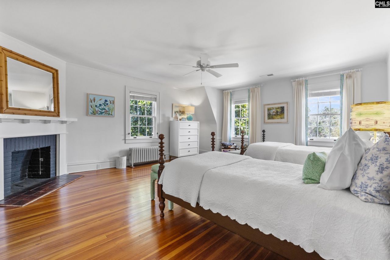 2031 Lyttleton Street Photo 41