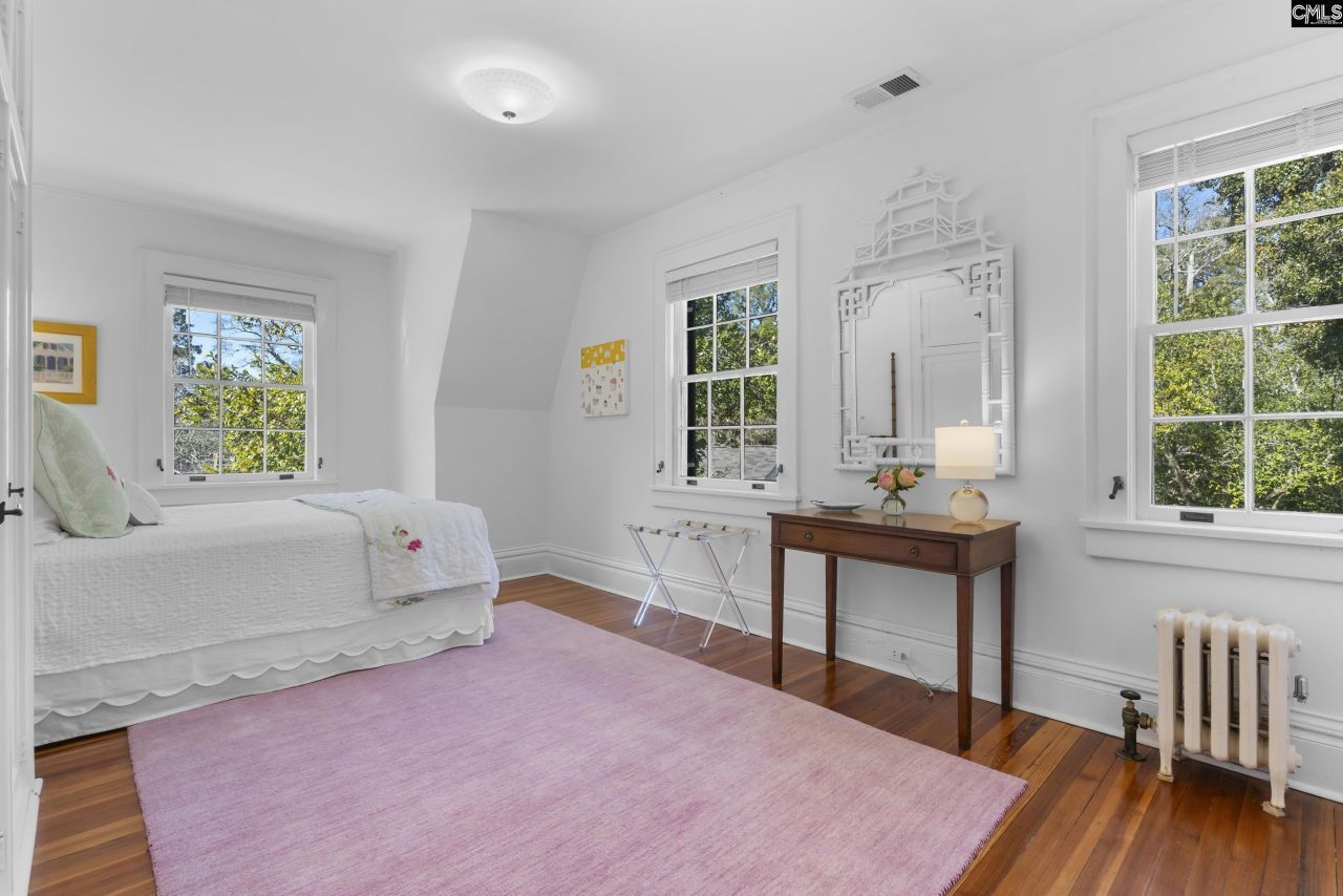 2031 Lyttleton Street Photo 46