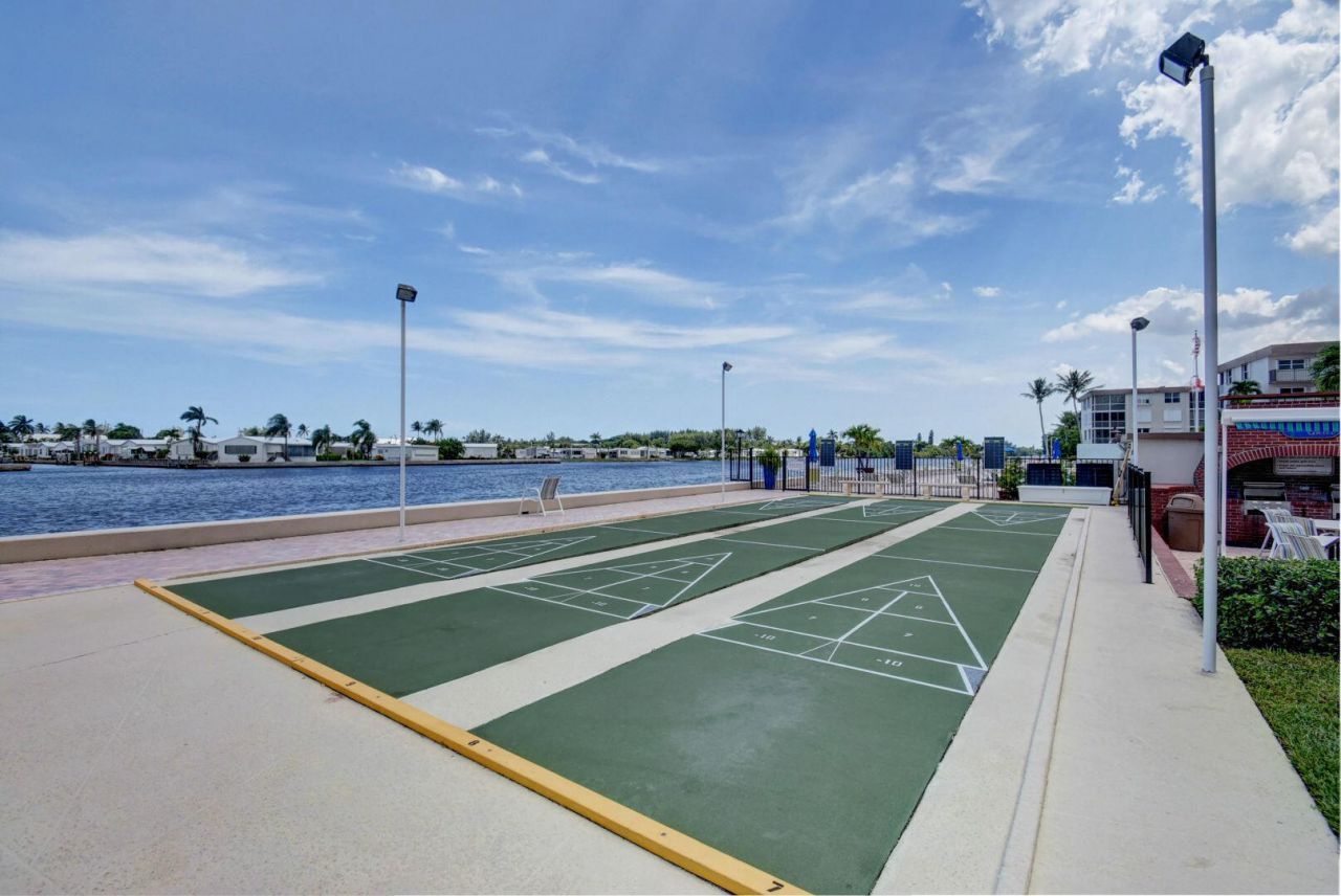 2008 S Federal Highway, Unit 108, Boynton Beach, FL 33435 Photo