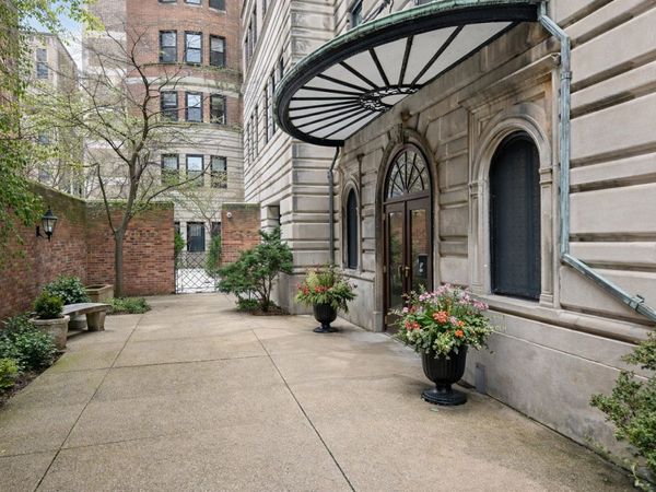 431 W Oakdale Avenue, Unit 13D, Chicago, IL 60657